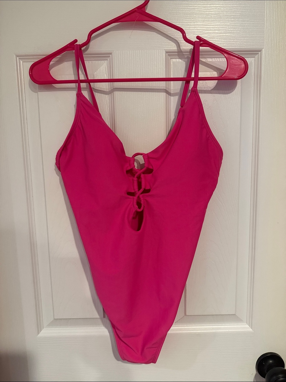 Shade & Shore Hot Pink One Piece Swimsuit Cutout Strappy Medium 8 10